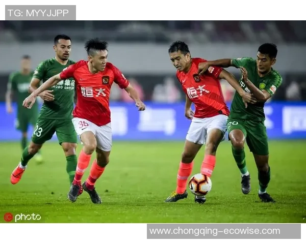 马格德堡与因戈尔施的激烈对决分析与赛季展望